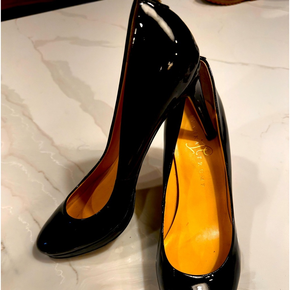 Great condition Ivanka Trump heels